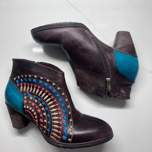 L’Artiste Spring Step Brown and Blue Ankle Boots Embroidered Rainbow size 39